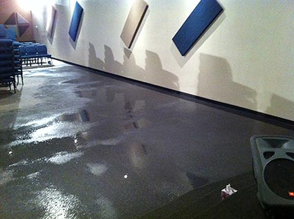 A burst water pipe causes extensive carpet water damage to a church in Saginaw, TX.