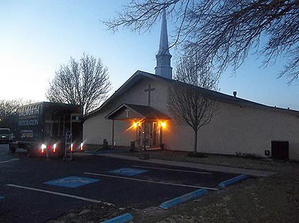 Dalworth Commercial technicians arrive at a church in Saginaw, TX to perform water extraction after a water pipe burst.